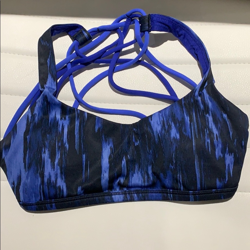 Lululemon sports bra like new